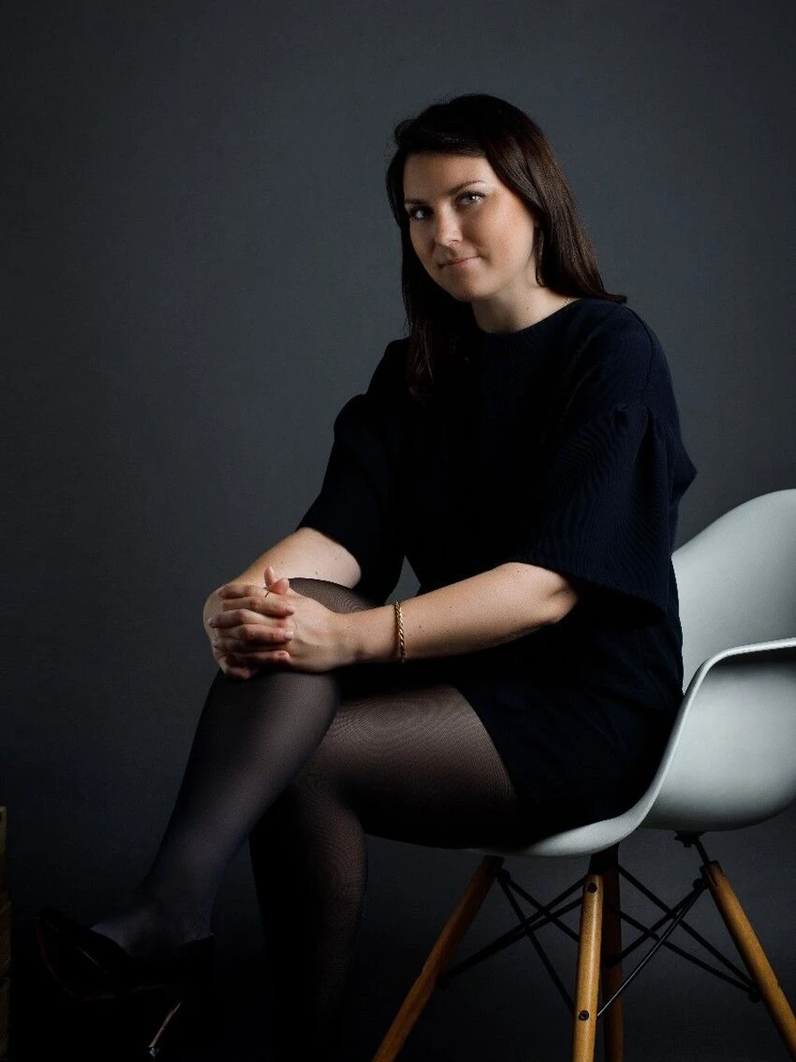 Portrait of perfumer Julie Lerendu